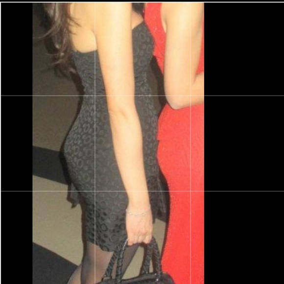 Black strapless bow accent dress BCBG - Picture 4 of 4